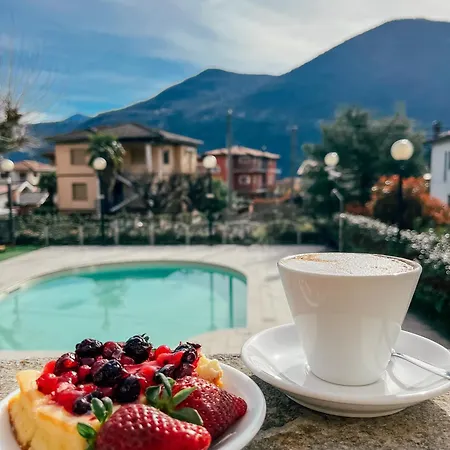 Caroline Hotel Brusimpiano